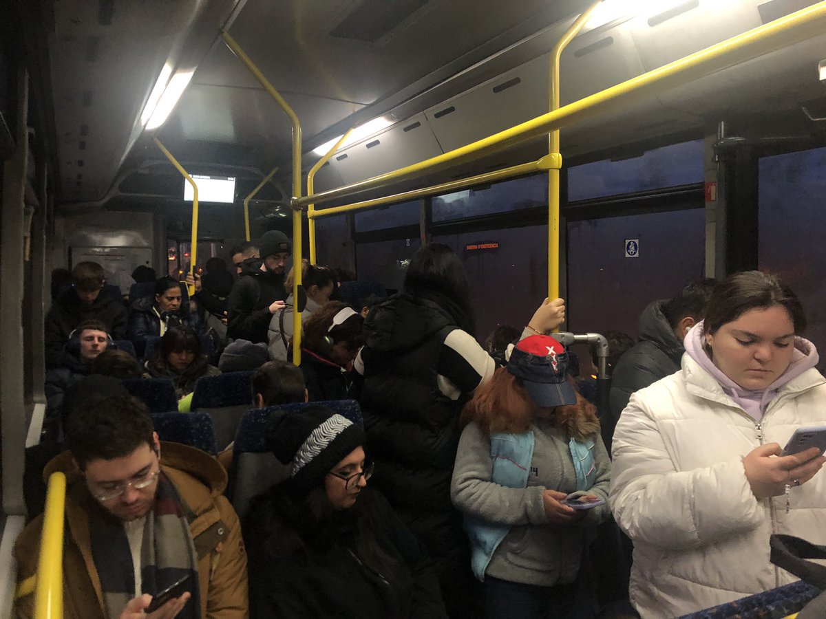 Laura Siles tweet media