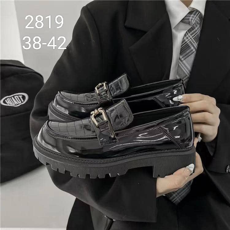 melodee1310's tweet photo. @BlessedGirl001 Available in size 38-42
Price 11k
Shop location: trade fair Market sokoto plaza
Dm on WhatsApp to place your order 09061609711 https://t.co/Ji3eO6OBB2