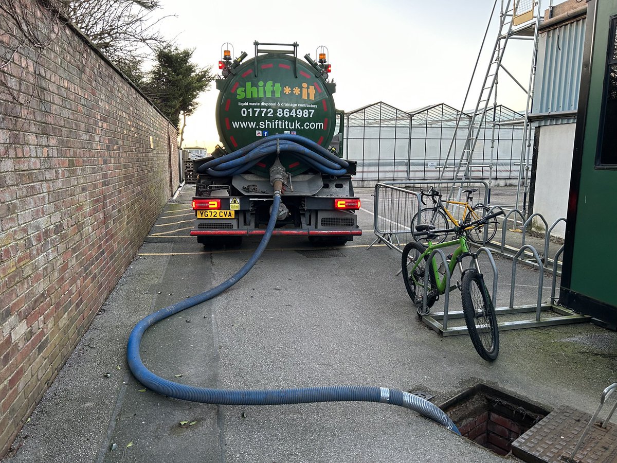 shiftituk's tweet image. Straight back into it after the New Year and we’re busy as ever.

If you need your #septictank or #treatmentplant #emptying, call us on 01772 864987 or email info@shiftituk.com