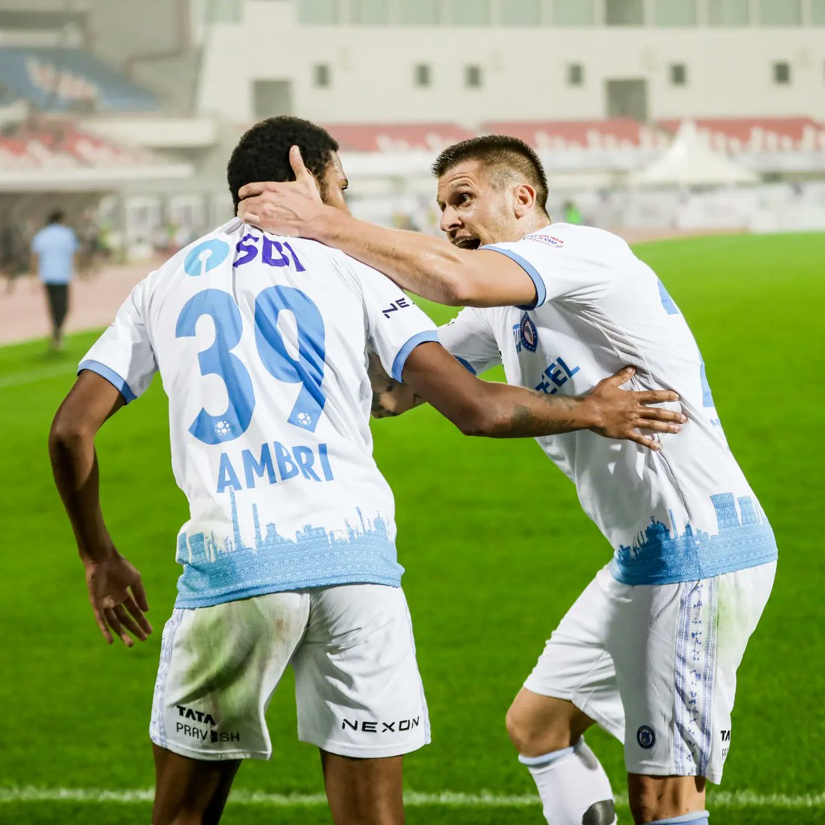 Unbelievable comeback vibes! 🎉⚽ 

Jamshedpur FC seals the win against NorthEast United FC with jaw-dropping goals by Daniel Chima Chukwu &amp; Steve Ambri! 🚀🙌

#JamKeKhelo #KalingaSuperCup #football #NEUFCJFC #football #indianfootball