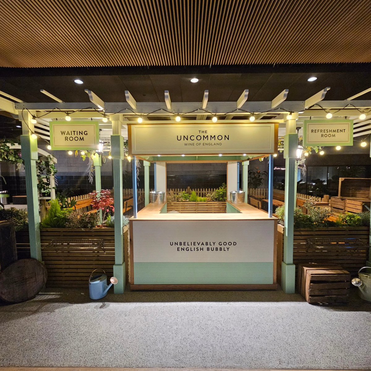 bigstuffdesign's tweet image. The uncommon wine bar has been at #battersea power station all over the festive season. It won't be there much longer but you'll be able to visit at more locations and events this year.
#design #production #installation #marketing #MarketingBoosts 
It's what we do!