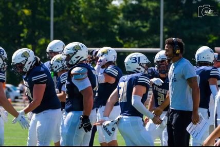 Meechcappin's tweet photo. After a great conversation with @CoachRivers8 I’m more than thankful to receive an offer from @Thiel_Football !!
@Coach_MP3 @ChuckTrained https://t.co/Bnx8hqsfuk