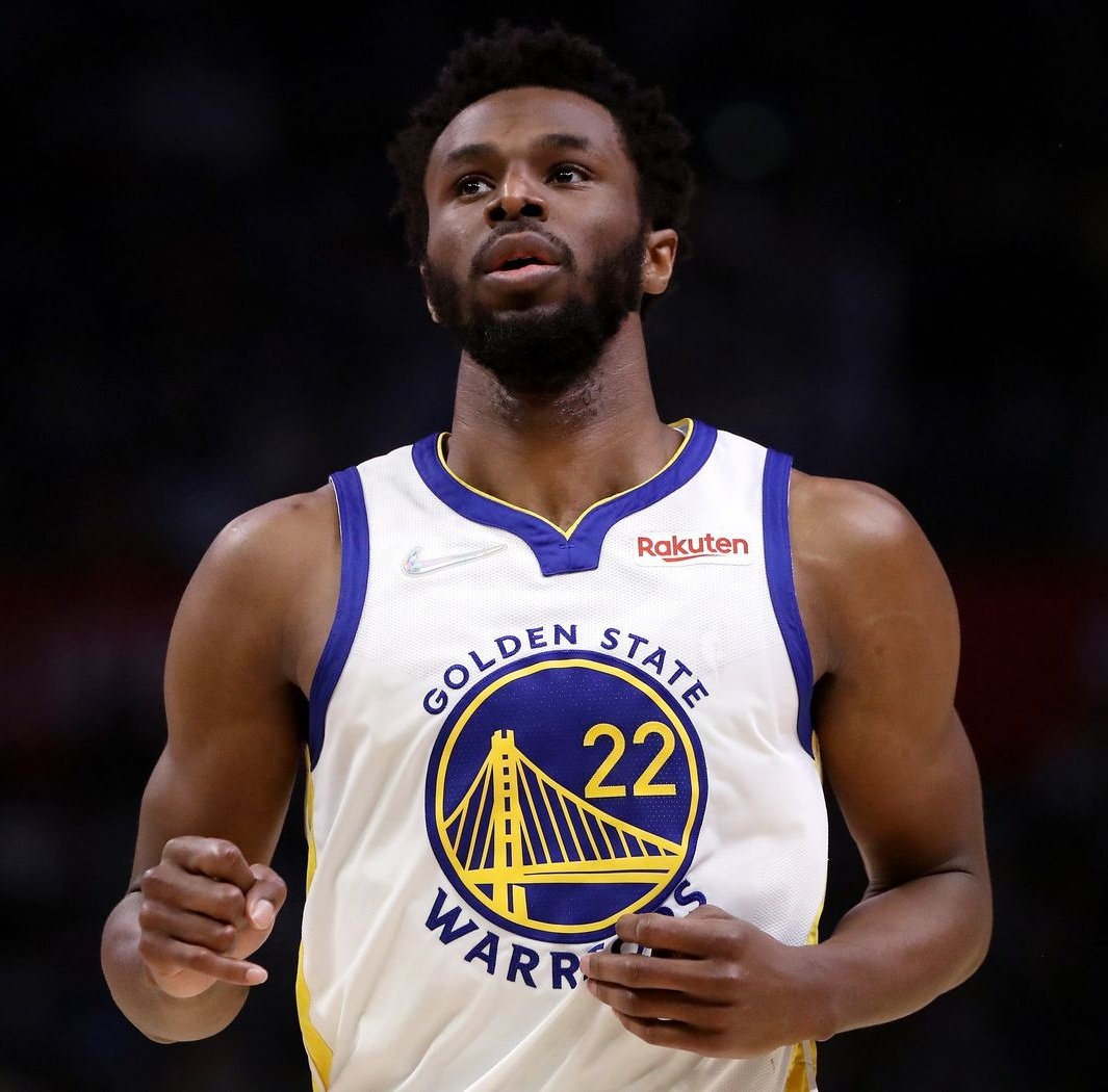 Terminó el partido de Andrew Wiggins: 5 puntos 2-8 en tiros 1-3 en triples  2 rebotes 2 asistencias -29 en cancha Puntuá su partido del 1 al 10., image size:1065x1050