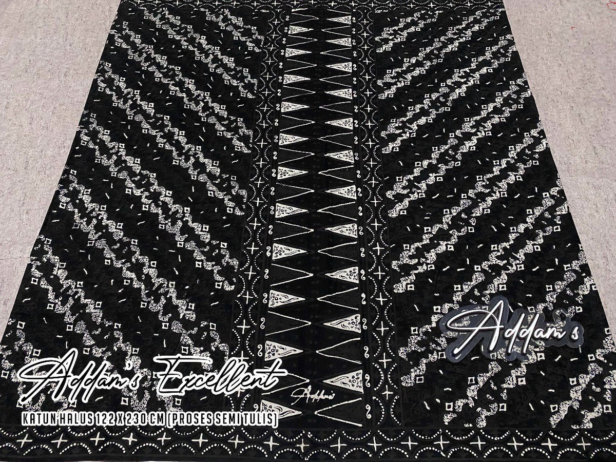 batikasrimuna's tweet photo. ¤ Sarung Batik Excellent ¤ 

• Ukuran Dewasa Jumbo

• Bahan Kain Katun Halus Candi Mekar original

• Berat -+ 440 gr

Harga 180K 

Order via WA《 082323613023 》 https://t.co/Aw4RuOdyFe