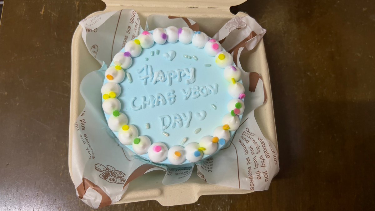 Heveshine's tweet photo. #Dear_이채연
채연시
채연이 생일 축하해 🎂
채리쉬도 1살 생일 축하해 👼
항상 사랑해 💕
#여니왔어요 https://t.co/qSiXQ5gN3z