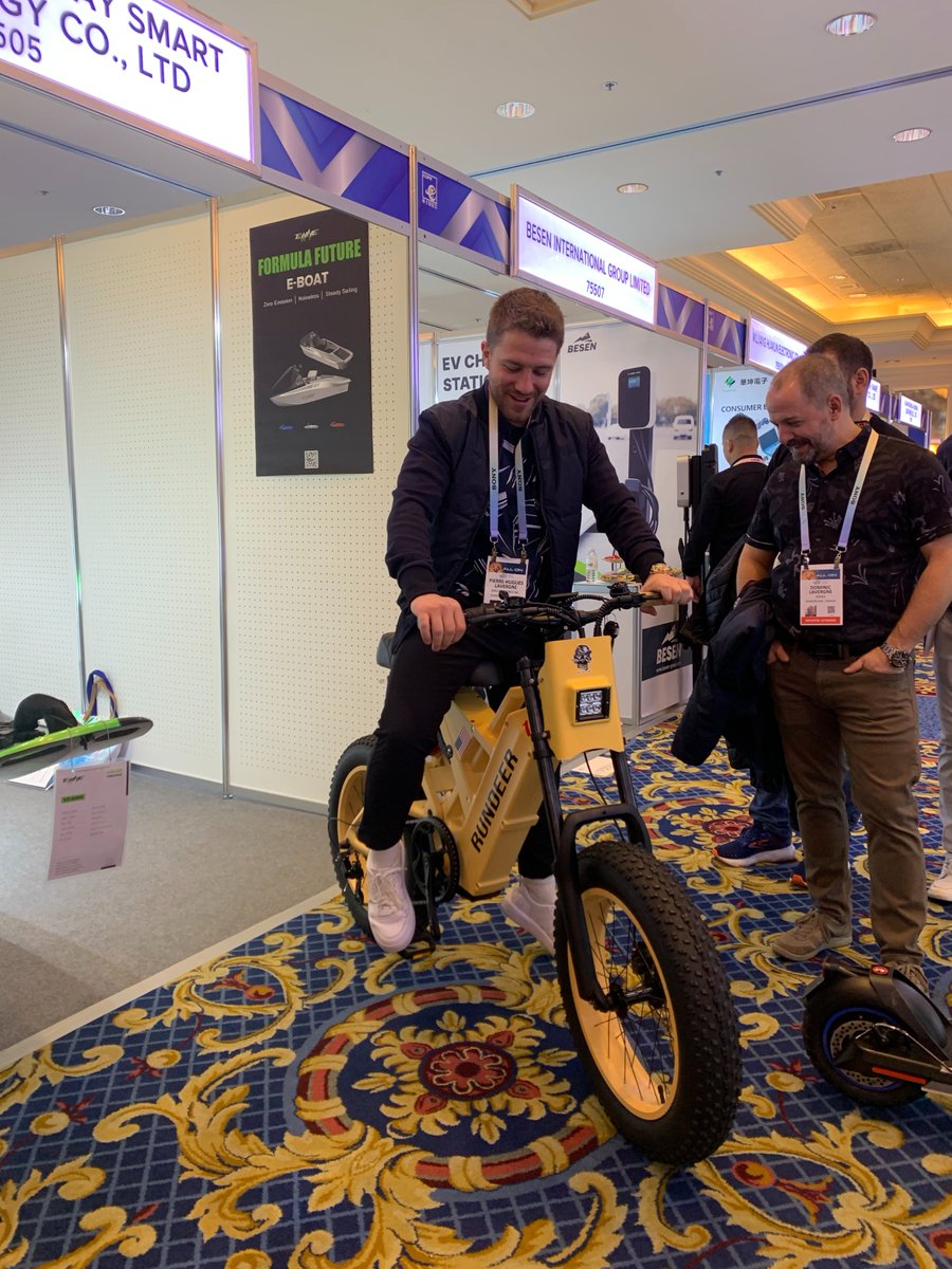 'Live at CES! 🎉 The crowd is buzzing as enthusiasts immerse themselves in the exceptional experience of our Attack 10 at Booth #75505. Join the excitement and witness the thrill firsthand! 🚴‍♂️✨ #CES2024 #Attack10Experience #RundeerInnovation'
