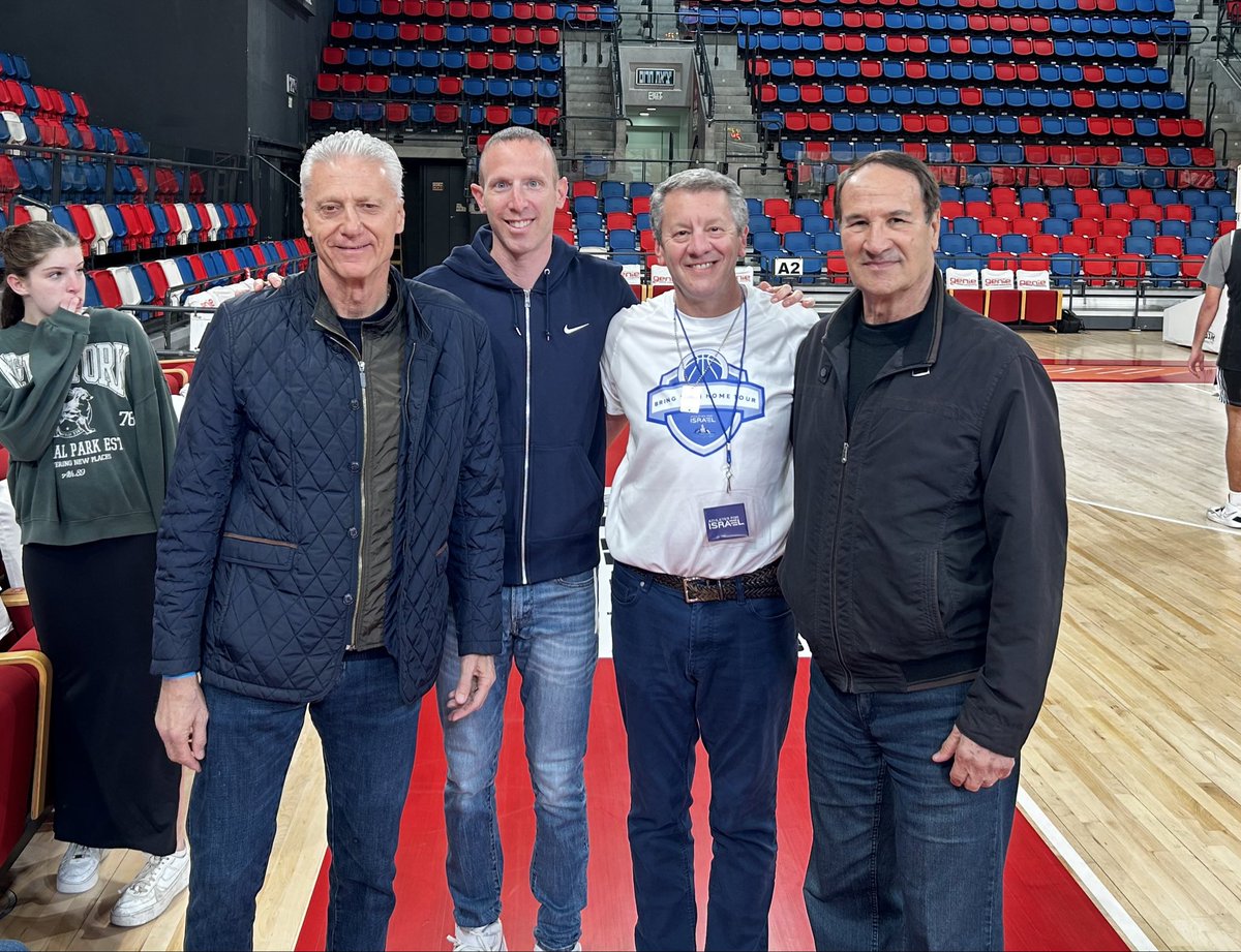 rubin_eric's tweet photo. Does it get much better than this? Three Israeli basketball legends and their water boy. 🤣🤣🤣@TamirGoodman #TalBrody #MikiBerkovich https://t.co/r0yrs1rRht