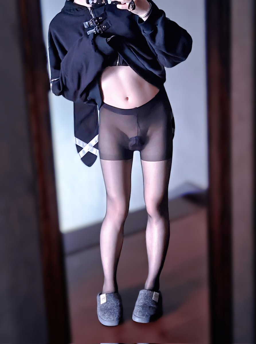 3w粉感谢www
要不要抽粉丝来3p呢♡ https://t.co/3szLi3dNhD
