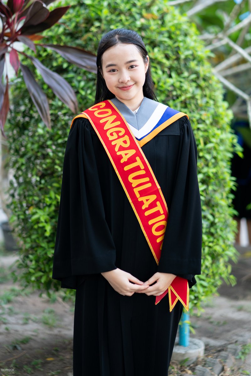 nornickdiary's tweet photo. บัณฑิต 🎓
Full album : https://t.co/ZIz1JafxhQ
#LookkedGraduation #LookkedCGM48
#CGM48 https://t.co/DovcOKCwVj