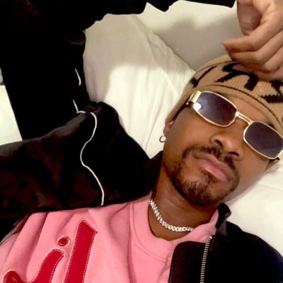 #NewProfilePic https://t.co/HFBN6lb13f<a href="/tag/newprofilepic"class="tags">#NewProfilePic</a>