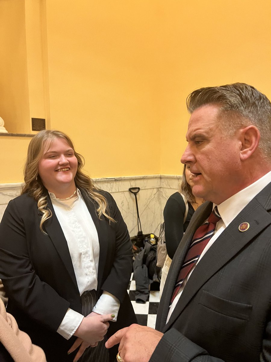 Thanks to @Center4Politics Scholar @DavidIRamadan and Sen @ToddPillionVA for making our @UVA student visit to the State Capitol today during #Jterm24 a very memorable event.