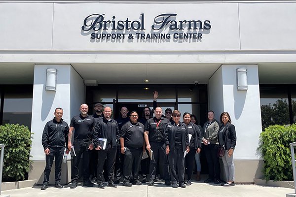 Our Economic Development Dept received a $500k grant from the California Employment Training Panel. The grant will allow us to provide employee training to assist local and regional employers stay competitive and retain skilled workers. cerritos.edu/releases-2024/…