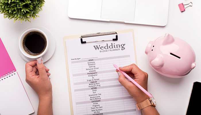 6 Tips for Growing Your Wedding Planning Business

#weddingindustry #successstories #blueprints #EventPlanning #venues #newthoughts #alternativeplans #reputations #growing 

tycoonstory.com/6-tips-for-gro…