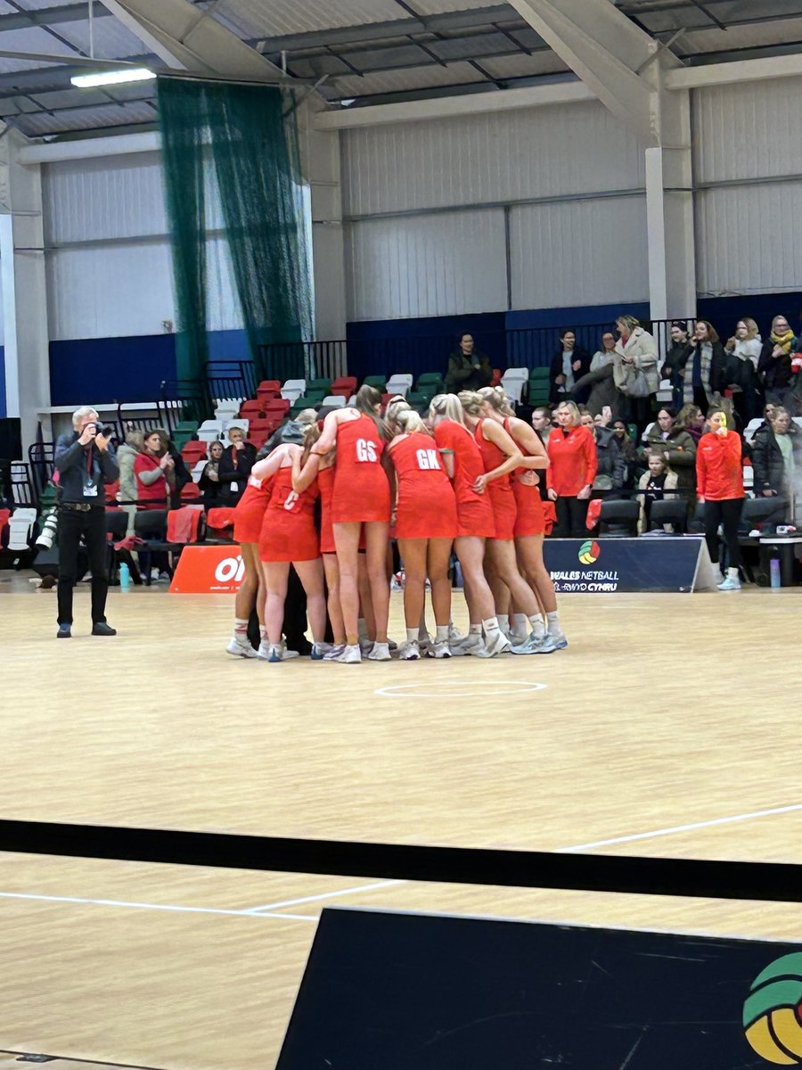 What a game from @WalesNetball_ last night beating Uganda 👏🏻👏🏻👏🏻👏🏻