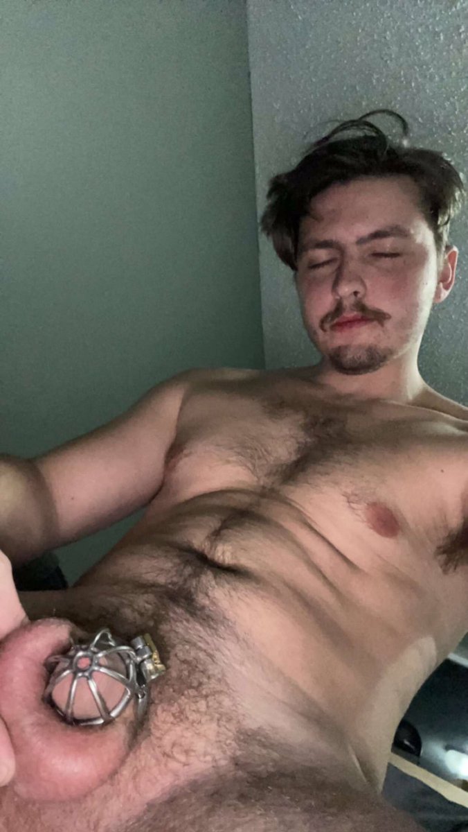 jordanexposure's tweet photo. What a fucking slut https://t.co/n5P7V5XJPV