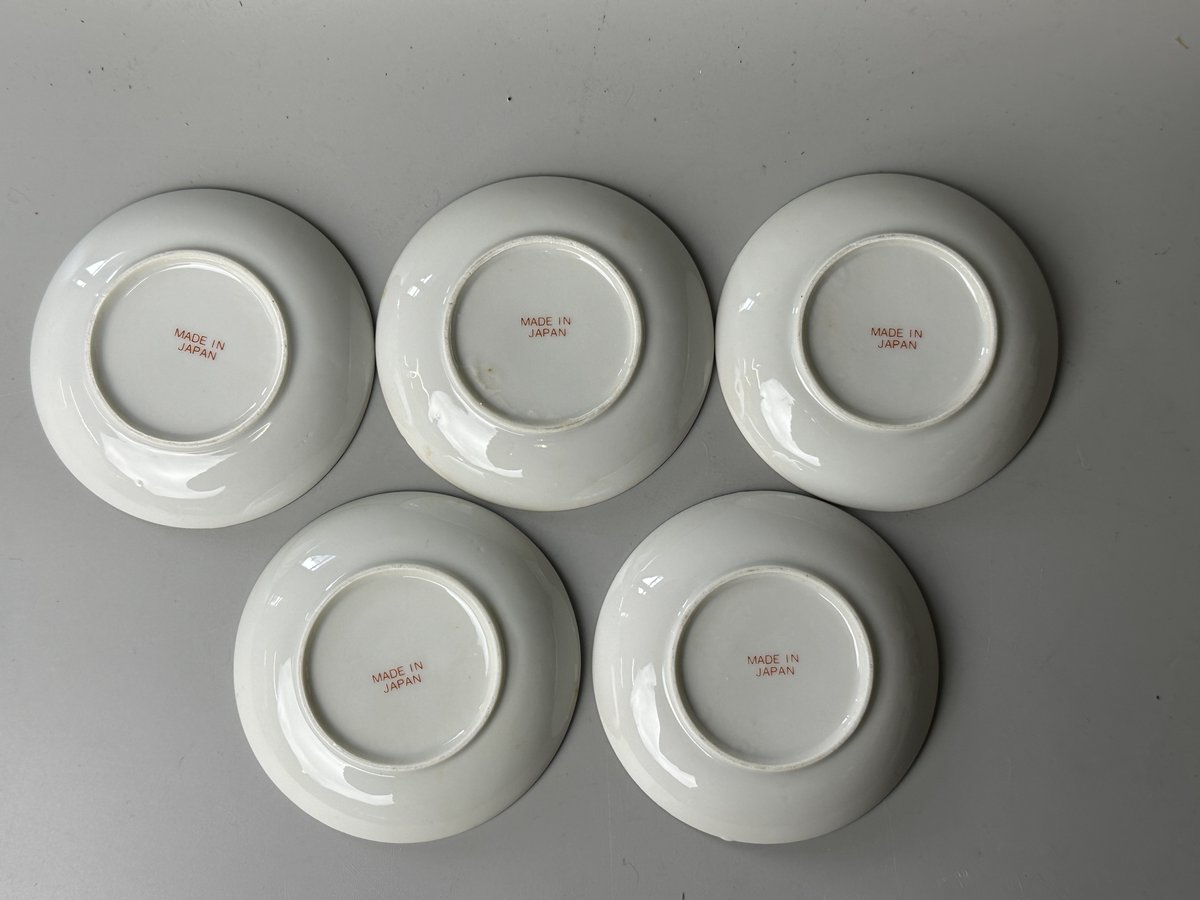 hareitiba's tweet photo. Small dish
flower pattern
kozara
#japaneseantique #smalldish https://t.co/pnJypEtRT9