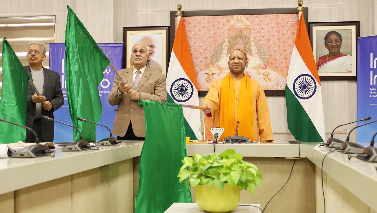 जहाँ है राम का नाम, वहां पुरे होते है सारे काम!

प्रभु श्रीराम की अनंत कृपा एवं माननीय प्रधानमंत्री श्री <a href="/narendramodi/">Narendra Modi</a> जी के दृढ संकल्प के कारण आज अयोध्या को महर्षि वाल्मीकि अंतर्राष्ट्रीय हवाईअड्डा के साथ ही नई विमान सेवाएं भी प्रारम्भ हो चुकी हैं। 

इसी क्रम में आज, उत्तर