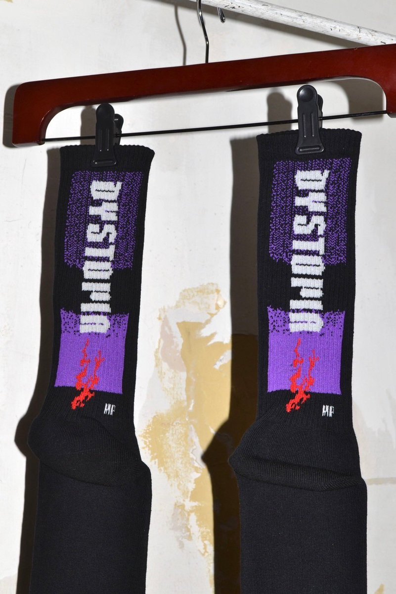 clothes_meta's tweet photo. 【New In】

METAPHYSICA / Socks

Size: Free Size

Web Shopにも掲載しております。
プロフィール欄URLより。

アイテムの詳細はDMにて 
お問い合わせ下さいませ。

ーーーーー
#METAPHYSICA #METAKyoto
#streetstyle #streetFashion
#メンズ #メンズスタイリング #メンズファッション #メンズコーデ https://t.co/67FXIDOSzS