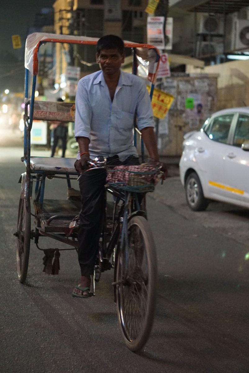dezinebee's tweet photo. தலைநகரம் #delhi #delhistreets https://t.co/eHEhTKHPRr
