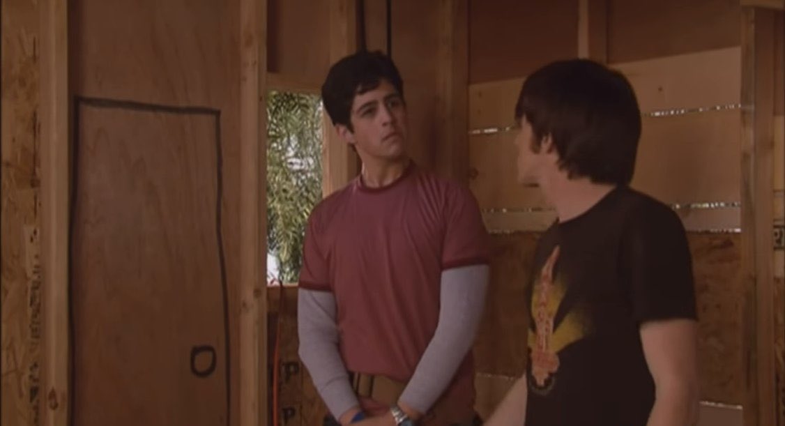 screentime's tweet photo. ‘Drake &amp; Josh’ premiered 20 years ago today 📺 https://t.co/PQgqr9DYwe