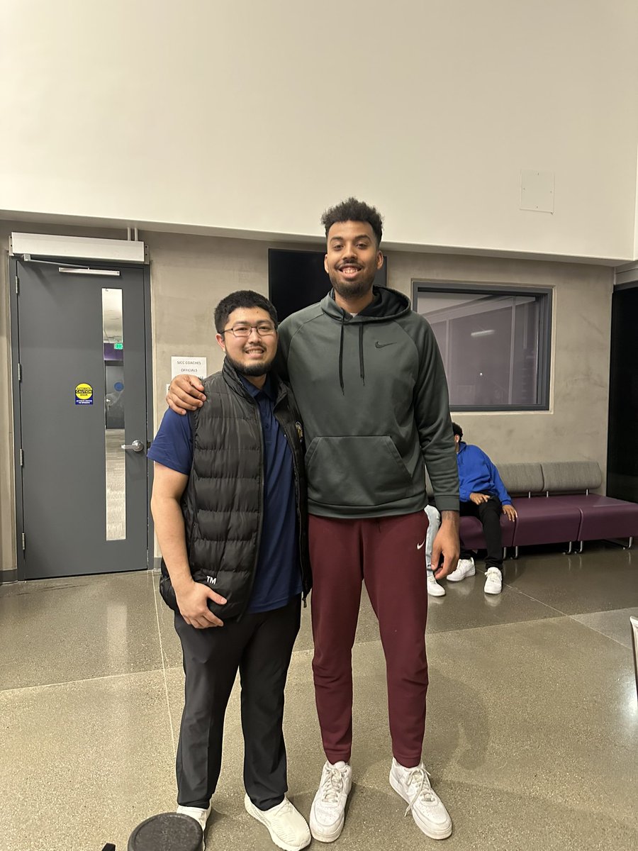 Always a good time seeing former players especially my guy <a href="/mikesteady123/">Michael Steadman</a>