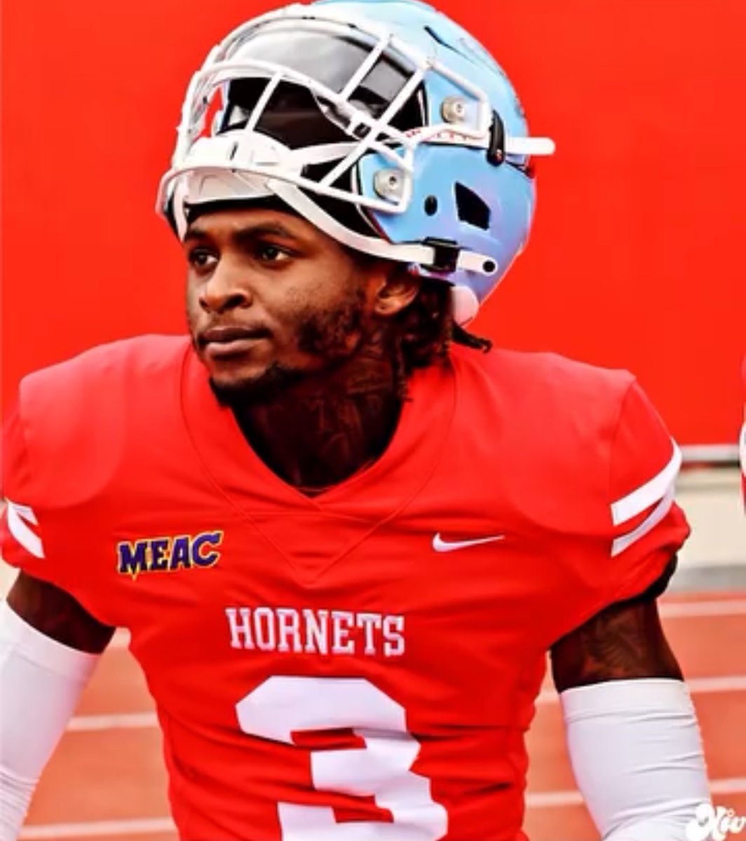 𝓝𝓲𝓴𝓴𝓲 𝓑𝓵𝓸𝓾𝓷𝓽 𝓙𝓪𝓬𝓴𝓼𝓸𝓷 tweet media