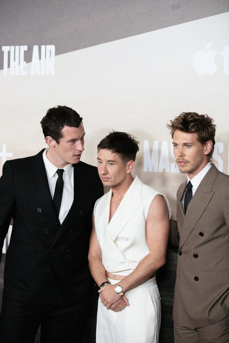 mekhiturner's tweet photo. Austin Butler, Callum Turner, and Barry Keoghan photographed by me at the #MastersOfTheAir premiere. https://t.co/YwNjEGQhjf