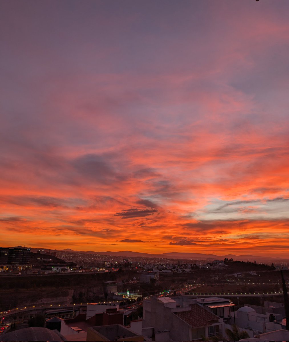 andyuribep's tweet photo. #Atardecer  De los mejores atardeceres!! https://t.co/kcUUARQ1ww