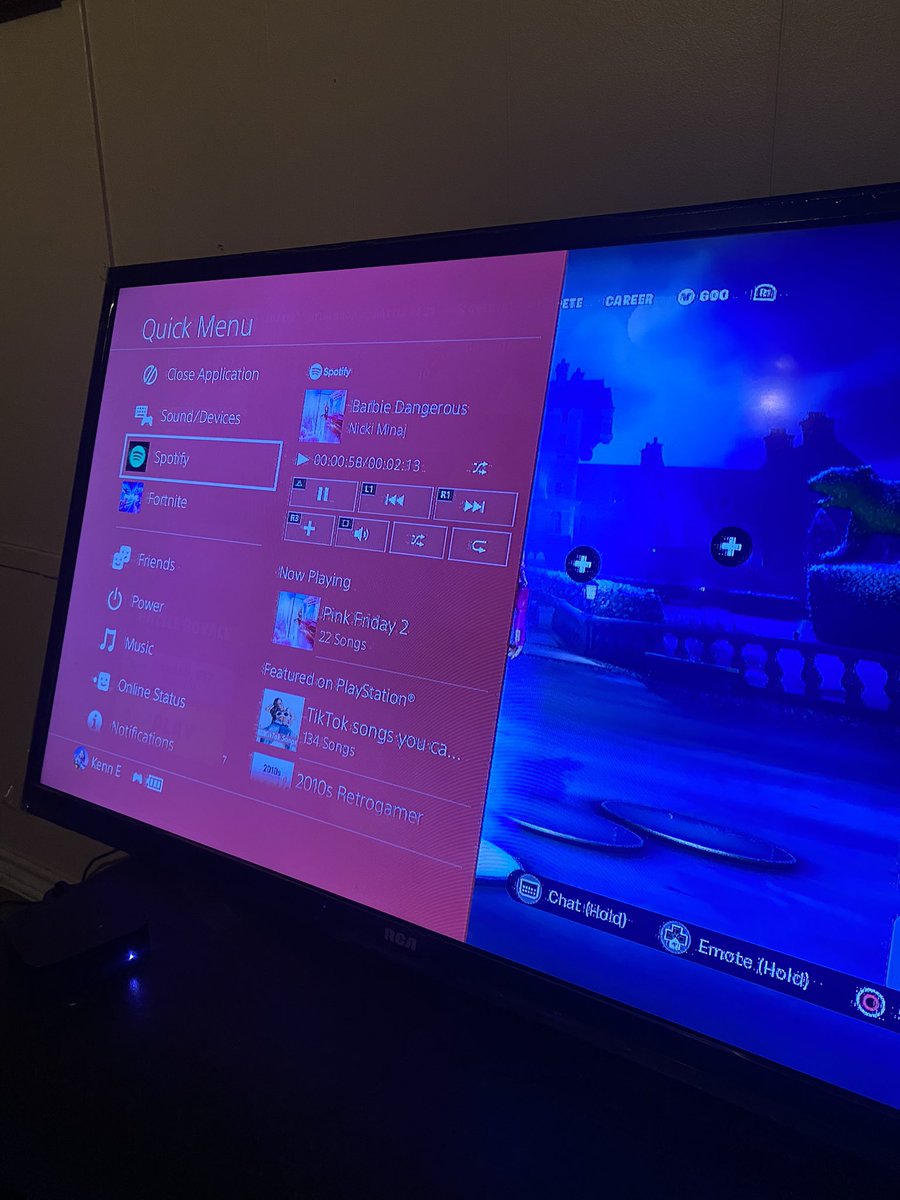kaegirlslays's tweet photo. Gamer barbz where y’all at?? https://t.co/mgvhVL8zDc