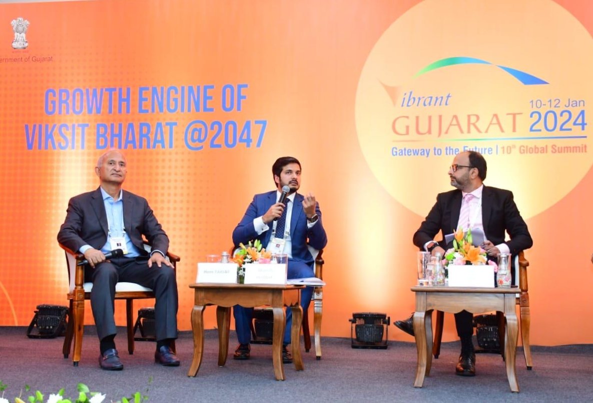 HebbarAkarsh's tweet photo. #VibrantGujaratGlobalSummit2024 is buzzing with a promise of #innovation. With it sights set on being a hi-tech #electronics #manufacturing hub, #Dholera is a true game changer, a symbol of India's audacious tech aspirations, which @Vedanta_Group is proud to be a part of. 
#VGGS https://t.co/CNQMJ8Qe24