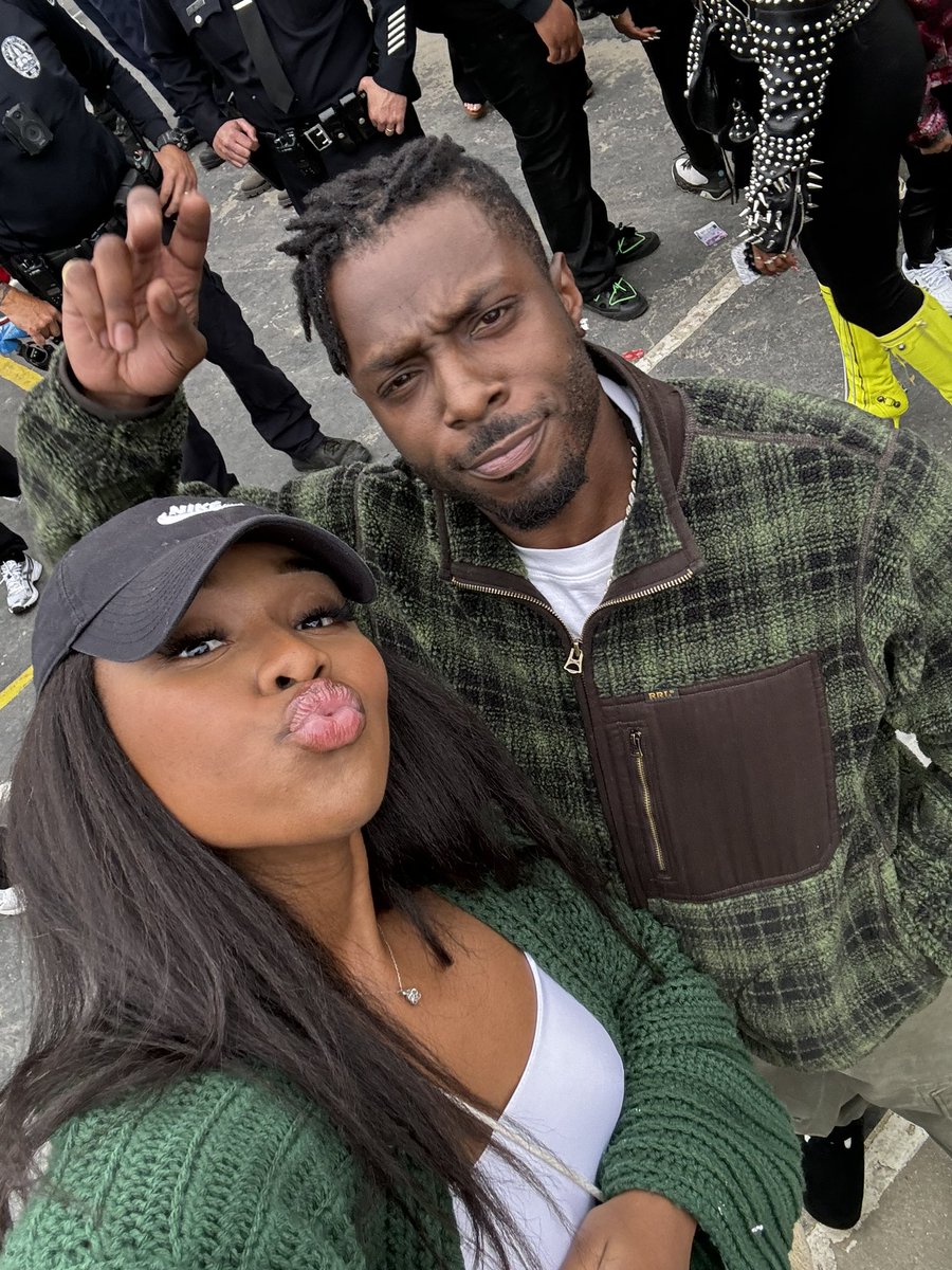 nvsipho's tweet photo. im still thinking about this day 🥹 thank you @sza @IsiahRashad @ScHoolboyQ &amp; @inglewoodSiR for being so kind, i look forward to hopefully working with you as a creative director in the future. you truly inspired me. #tde https://t.co/PuNdegQMhy