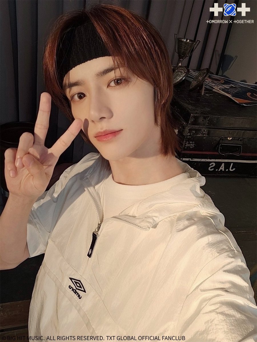 noosangel's tweet photo. beomgyu for moa membership renewal !! the prettiest ever <3

#BEOMGYU https://t.co/1D38orTYYc