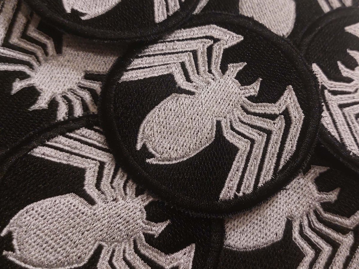 #Venom Logo Patch
Available on Etsy: shorturl.at/bwMZ1

#eddiebrock #spiderman #marvel #comic #comics #patch #embroideredpatch #videogamepatch