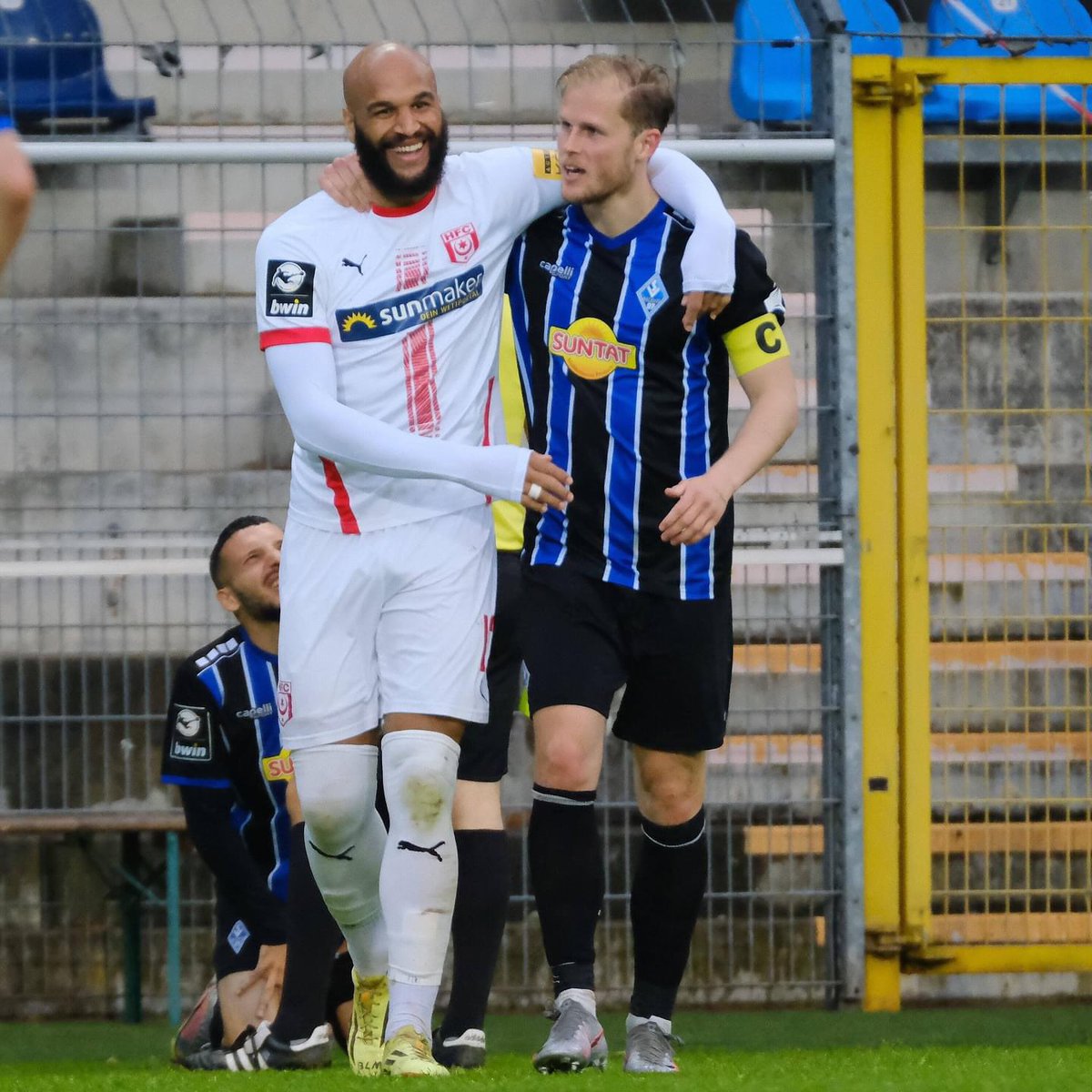 Guten Morgen aus Side 🔵⚫️ #üwwermStrich #svw07 #wirsindwaldhof #wirsindmannheim // Foto: IMAGO