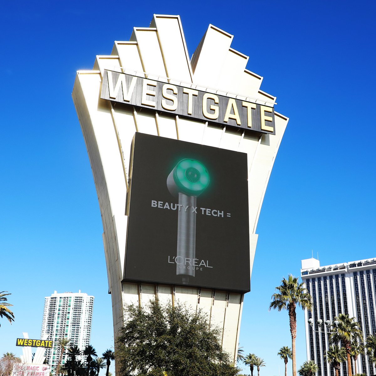 ZuviLife's tweet photo. 👀Giant hair dryers appear on the buildings of the Strip‼ Who's ready to #SwitchOnTheLight❓ #AirLightPro is coming soon. 👊Be the first to know and join the #BeautyTech movement by following @ZuviLife &amp; @LOrealGroupe

#LOrealxZuvi #ZuviLife #ZuviHalo #CES2024 #LorealPro https://t.co/nHuuqSGCze