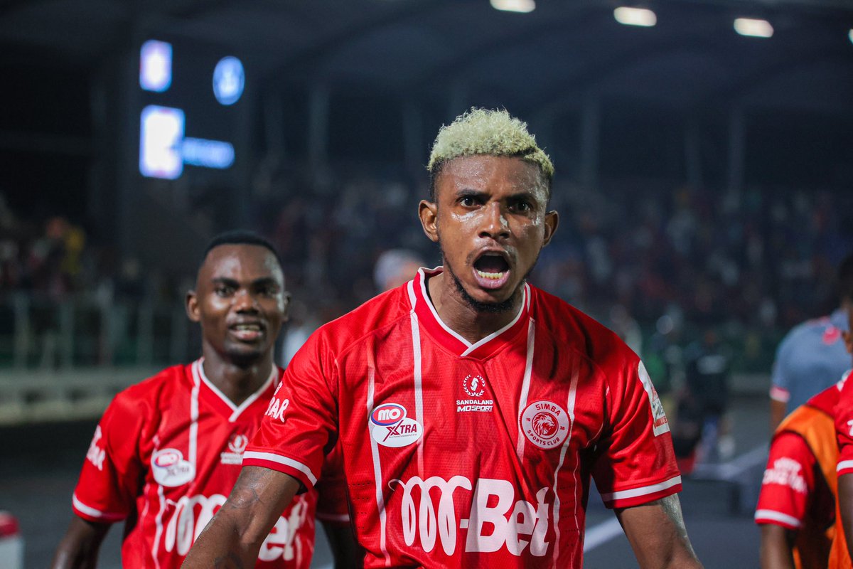 SimbaSCTanzania's tweet photo. Pumzi ya moto ilirudia hapa 😮‍💨

Mwamba kabisa Ngoma. #UchumiWaBuluu #VisitZanzibar #WenyeNchi #NguvuMoja https://t.co/LgKKZajyjt
