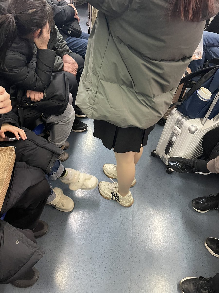 Bigman_CBD's tweet photo. 隆隆冬日北京啥都没。 https://t.co/Glug5l6IH6