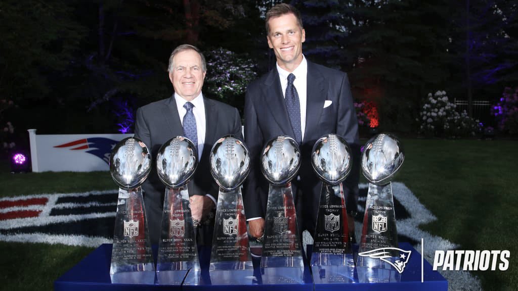 MWesenberg12's tweet photo. End of an era. Greatest duo in NFL history. 🐐🐐 https://t.co/SrJwmqznqV