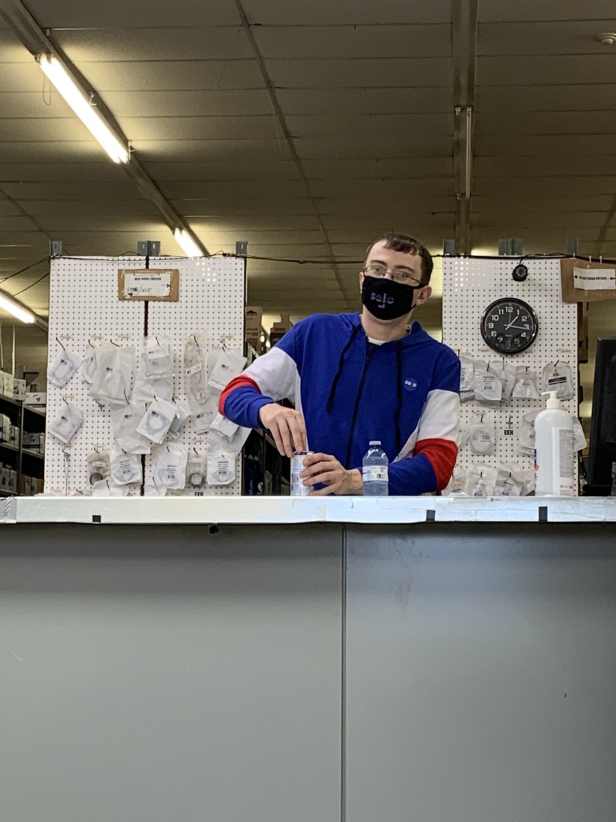 You’re not alone when rocking Authentic Solo 😎 FAF

#BitcoinETF #vunzigewoensdag #zarcia #OTDirecto10E #clothingstore #FYP #LetsGO 

AUTHENTICSOLO.COM