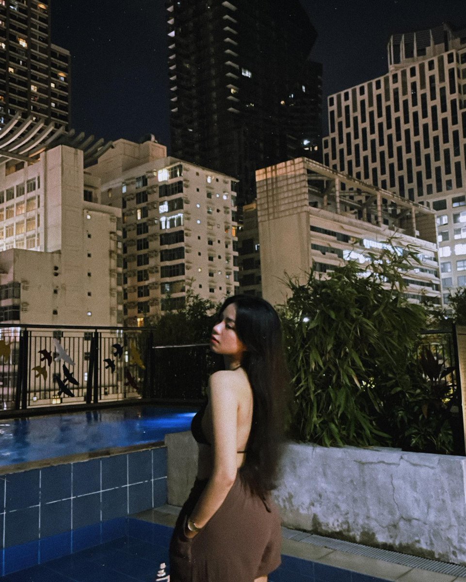 ShannelleLynn's tweet photo. As soon as you trust yourself, you will know how to live. https://t.co/GqXvjIFWcf