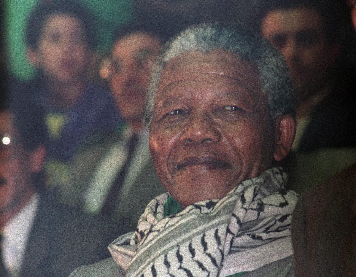 SALHACHIMI's tweet photo. Thank you South Africa! Thank you for doing what none of the Arab and Muslim rulers dared for the sake of justice, freedom, and ending apartheid and settler-colonisation.

#Palestine #ICJ
#SayNoToGenocideJoe https://t.co/3ecLFKZcI5