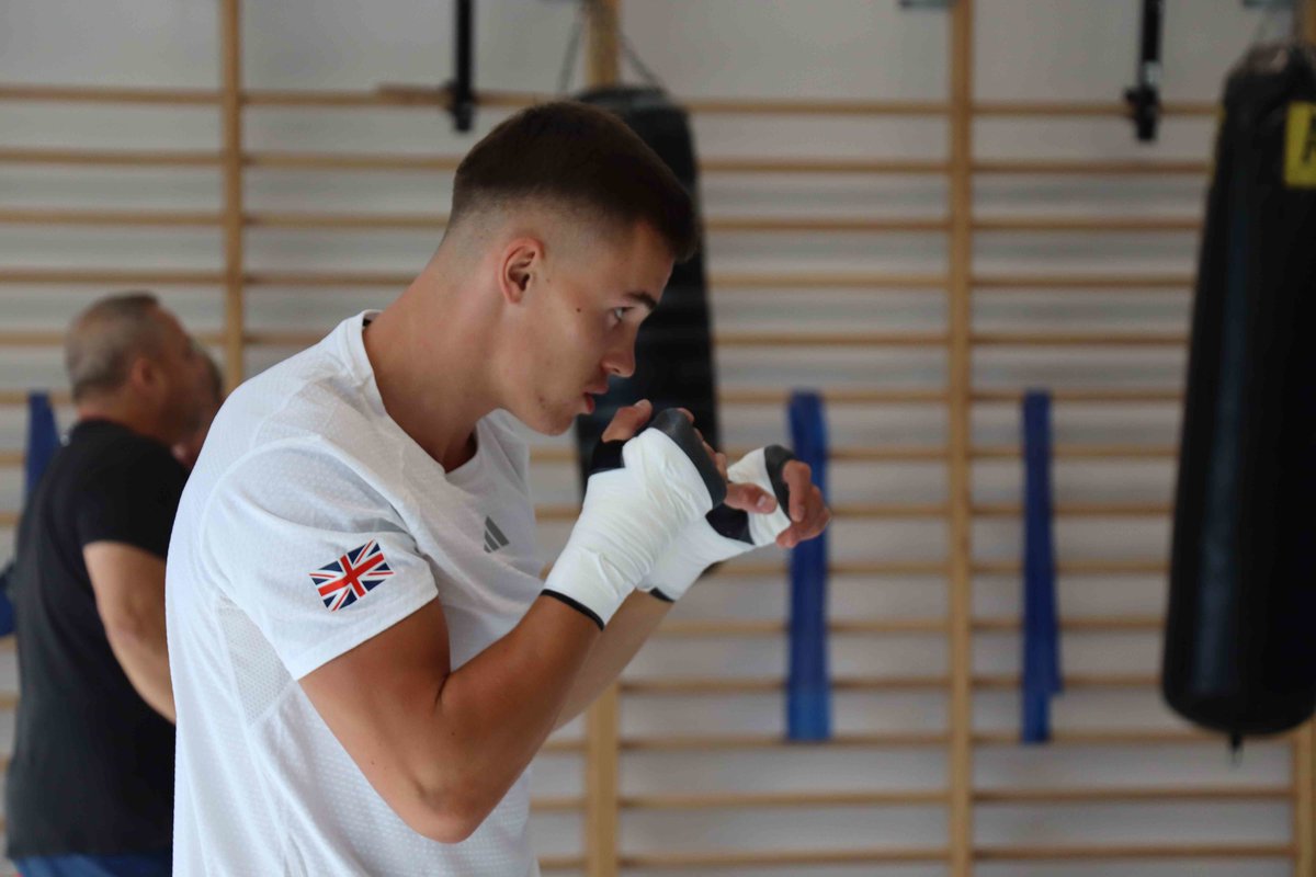 GB Boxing (@gbboxing) on Twitter photo π° | NEWS: Paris 2024 hopefuls prepare for Olympic qualifier as GB Boxing selects more than 20 boxers to compete at multi-nation international competition in Sheffield
For the full team line-up, click here! β¬οΈ
bit.ly/48QI6qu
#TimeForWorldBoxing | <a href="/RealWorldBoxing/">World Boxing</a> π° | NEWS: Paris 2024 hopefuls prepare for Olympic qualifier as GB Boxing selects more than 20 boxers to compete at multi-nation international competition in Sheffield
For the full team line-up, click here! β¬οΈ
bit.ly/48QI6qu
#TimeForWorldBoxing | <a href="/RealWorldBoxing/">World Boxing</a>