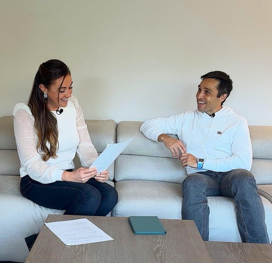 🔥🫢𝗡𝗘𝗪 𝗩𝗜𝗗𝗘𝗢 𝗦𝗢𝗢𝗡🤭🔥

Trop heureuse de vous annoncer que le Boss <a href="/FBelasteguin/">FernandoBelasteguin</a> m’a reçue chez lui 🏡 pour une interview exclusive et la vidéo sort ce samedi sur ma chaîne YouTube 🙌🏼 youtube.com/@LauraClergueP… #padel #belasteguin #premierpadel