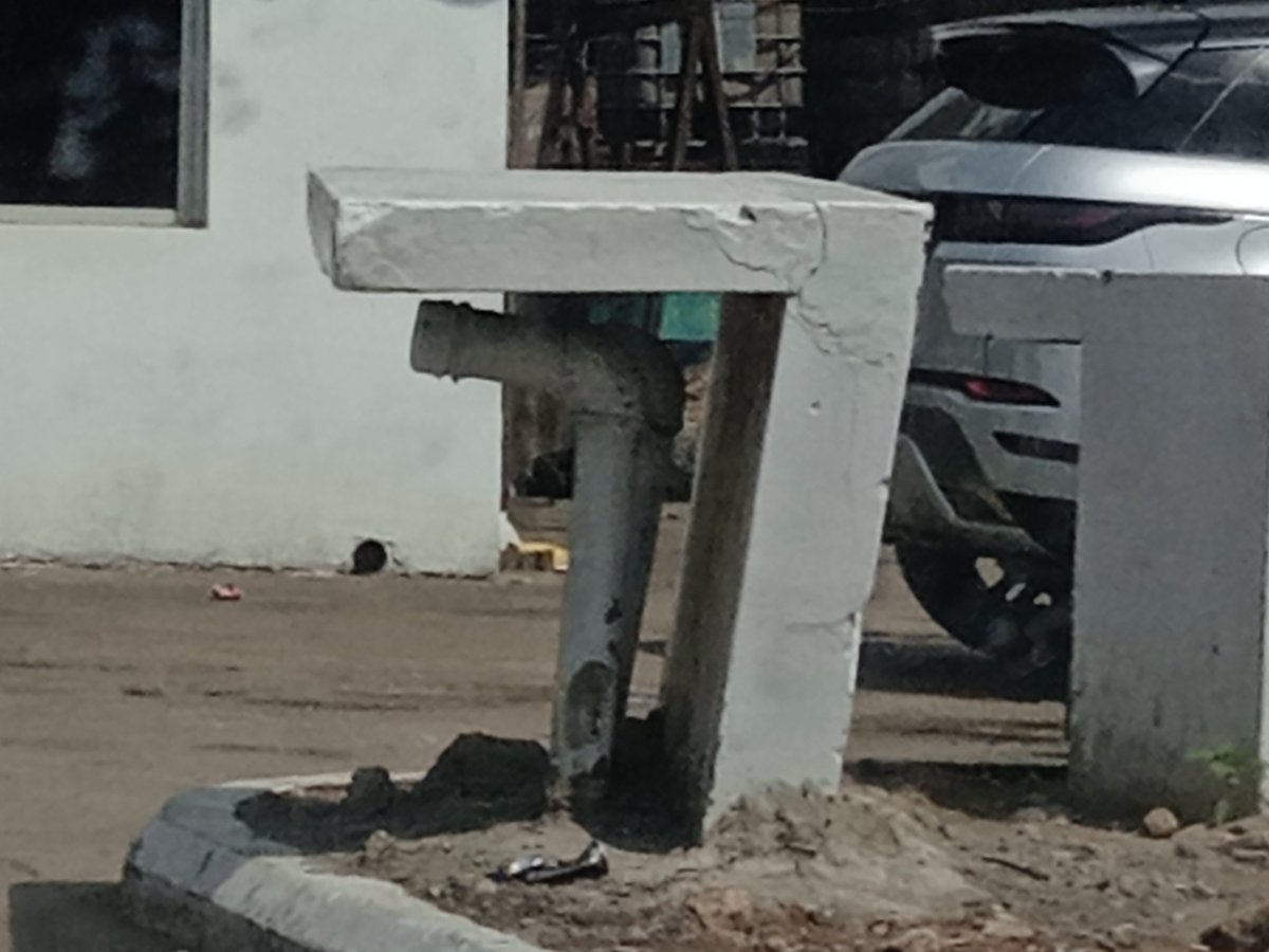 Atundelawal's tweet photo. Retweet if you see it.

Like if you don't see it.

Drop a comment on what you see in the comment section.

#concrete #structures #civil #infrastructure #structuraldefects #construction https://t.co/dbdFjEEelf