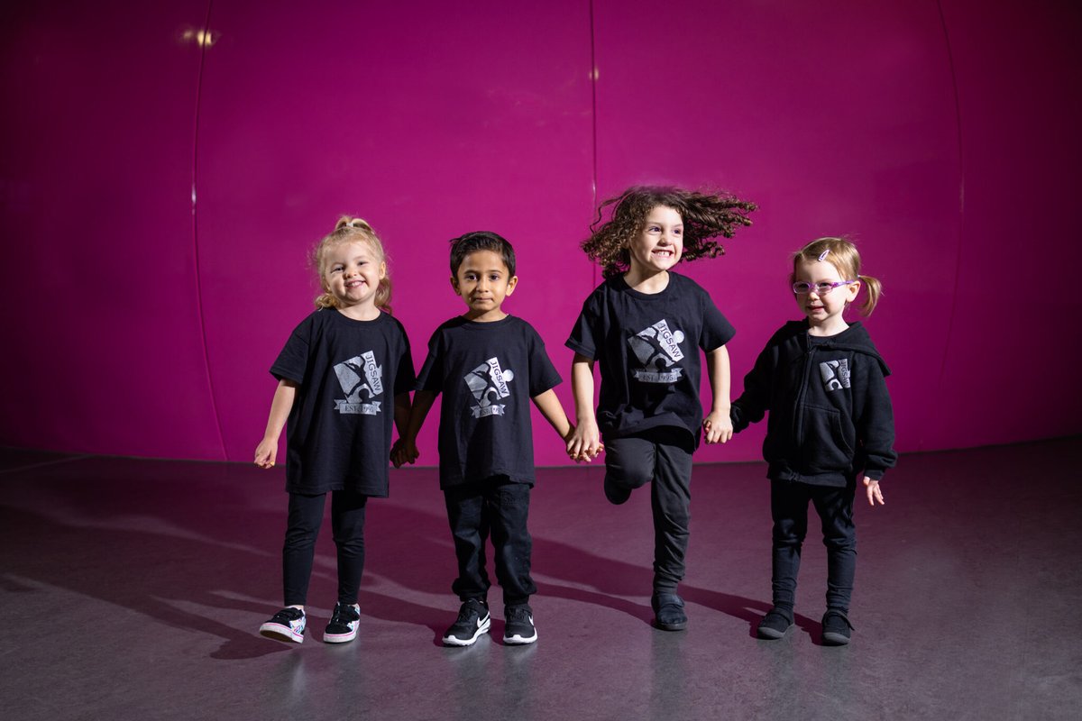TOMORROW, two new @JigsawArts Schools will open in #Wandsworth and #Epsom! 🎭✨ 

Explore the details in our blog: dramaclasses.biz/news/2023/12/1… 

#WandsworthTheatre #EpsomTheatre #WandsworthMums #EpsomMums #TheatreinWandsworth #ThingsToDoWithTheKids 🗓️