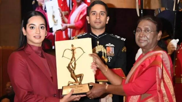 Divyakriti Singh Becomes 1st Indian Woman Arjuna Awardee for Equestrian Sports.

#currentaffairs #UPSC