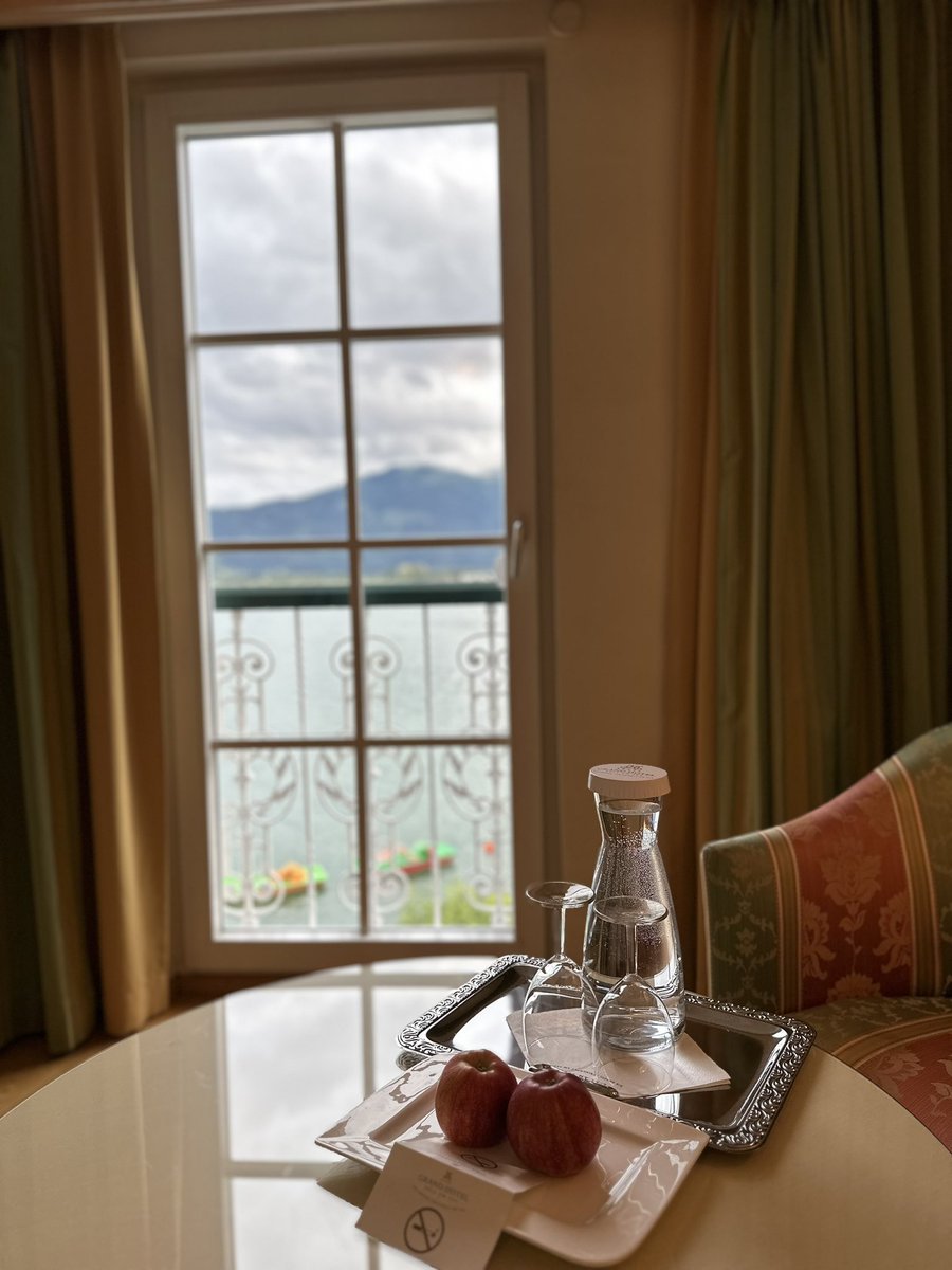 Huda🌸 tweet media