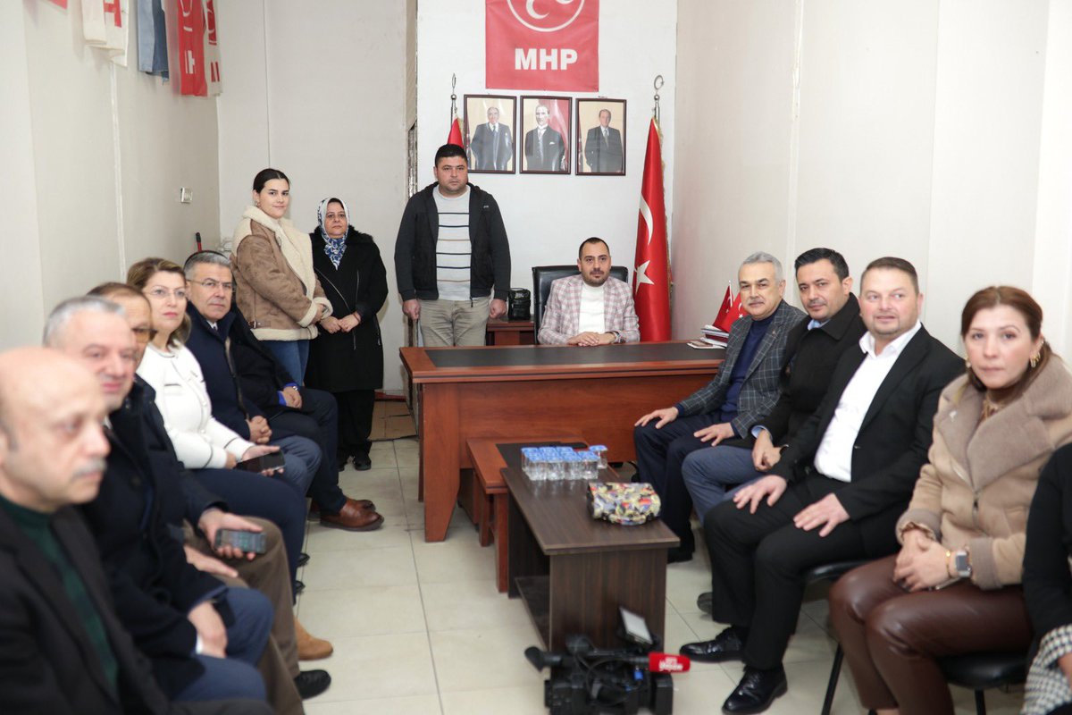 Akadinaydin's tweet photo. 📍Köşk

AK Parti Aydın Büyükşehir Belediye Başkan Adayımız Sn. Mustafa Savaş ve teşkilatımız ile birlikte Köşk MHP İlçe binasını ziyarette bulunduk. 

#MustafaSavaş https://t.co/F5p5azgFTx