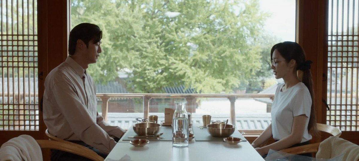 iconickdramas's tweet photo. I LOVE THIS REVENGE COUPLE ALREADY https://t.co/VZOaQRzagK