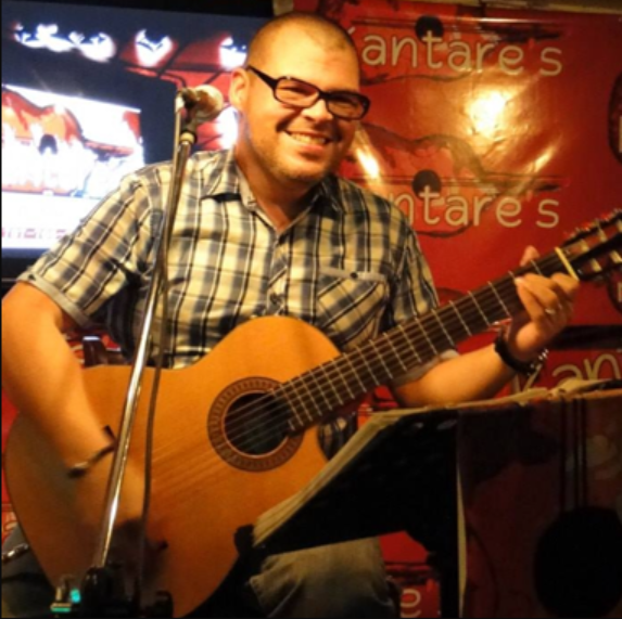 Beat the January blues with a night of uplifting guitar music & song. We're excited to welcome back Pedro Juan Rivera for his second concert on Fri 19 Jan, 5.30pm. Open to all senior members, staff & students of Eddie's. Book here: bit.ly/3TSt9j9 @trovadorboricua